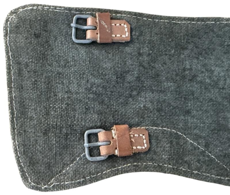 WH (Heer/Waffen-SS) Non Matching Canvas Gaiters - Mint Condition — image 3