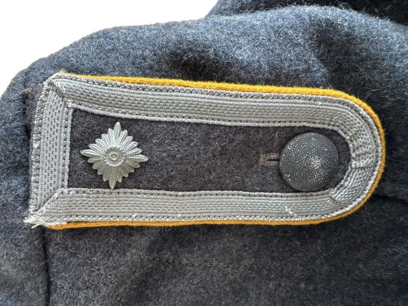 WH (LW) 'Fallschirmjäger/Flieger' NCO's Flight Blouse - Mint Condition — image 12