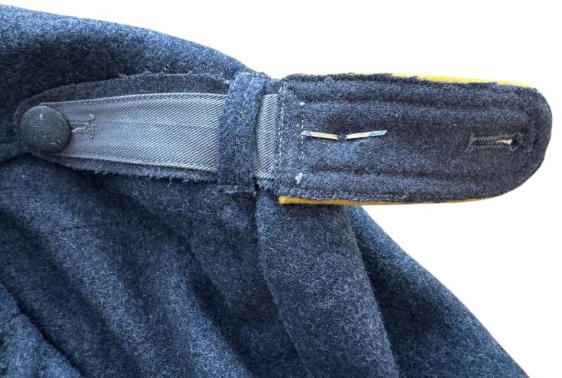 WH (LW) 'Fallschirmjäger/Flieger' NCO's Flight Blouse - Mint Condition — image 15