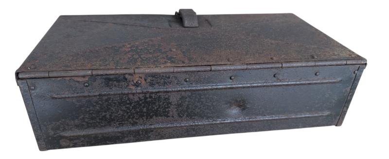 Wehrmacht Bicycle Grenade Box (Munitionskasten für Truppenfahrrad). The black metal box is missing the inner-frame. - Nice Used Condition — image 5