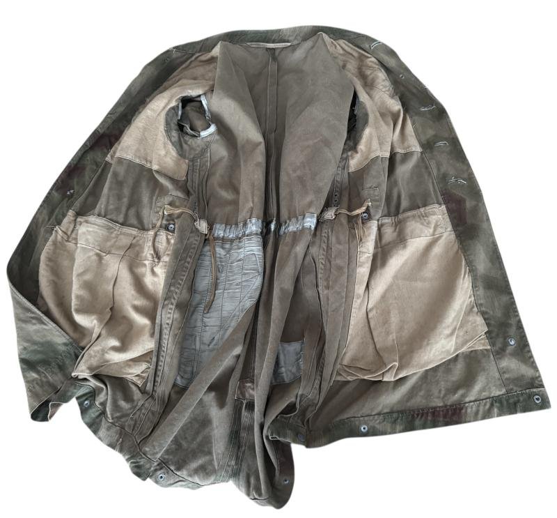 WH (Luftwaffe) Luftwaffe Paratrooper 'Sumpftarn' Smock - Unissued Condition — image 5