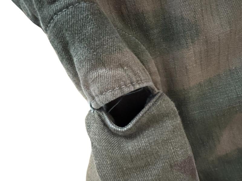 WH (Luftwaffe) Luftwaffe Paratrooper 'Sumpftarn' Smock - Unissued Condition — image 7