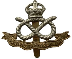 British (Airborne) South Staffordshire Regiment Cap Badge - Nice Used …