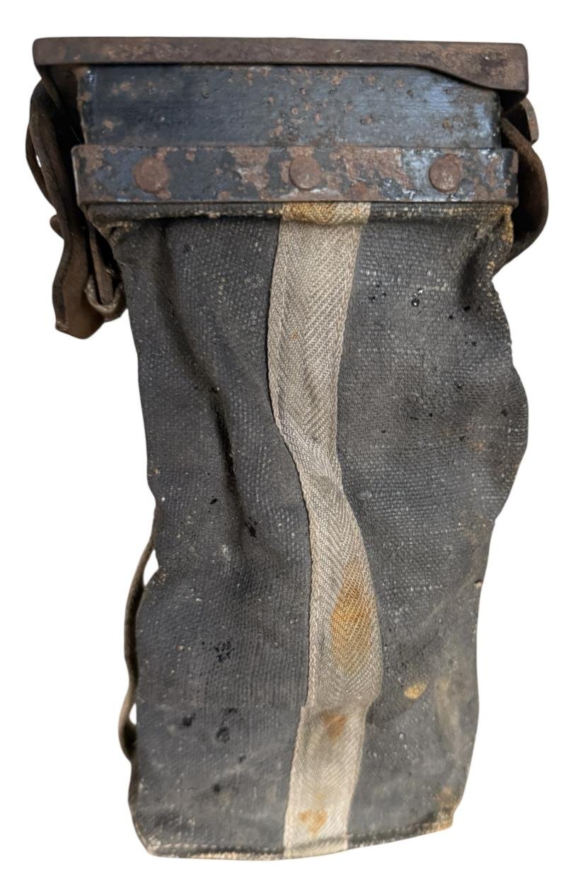 WH (HEER) MG34 Panzer Cartridges Bag 'Gurtsäck 34' - Nice Used Condition — image 3