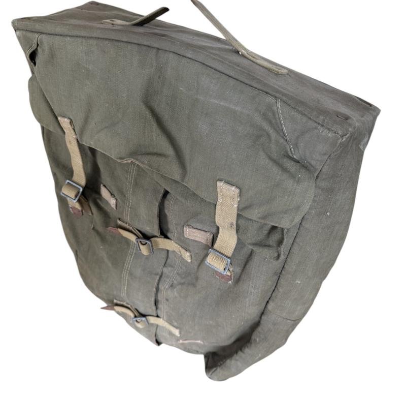 WH (HEER) Officer's Clothing Bag - Nice Used Condition — image 2