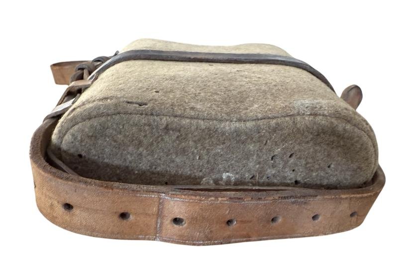 British Large Capacity Medic Waterbottle And Carrier - Nice Used Condition — image 8