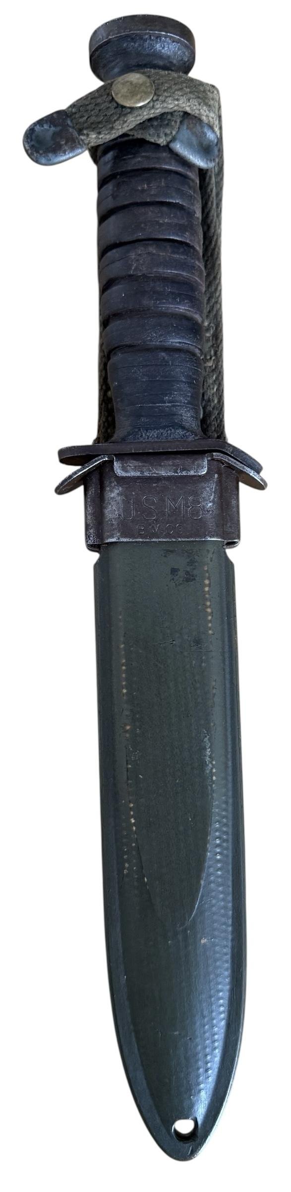 U.S. Second Model M3 'Utica' Trench Knife And M8 Scabbard - Nice Used Condition — image 3