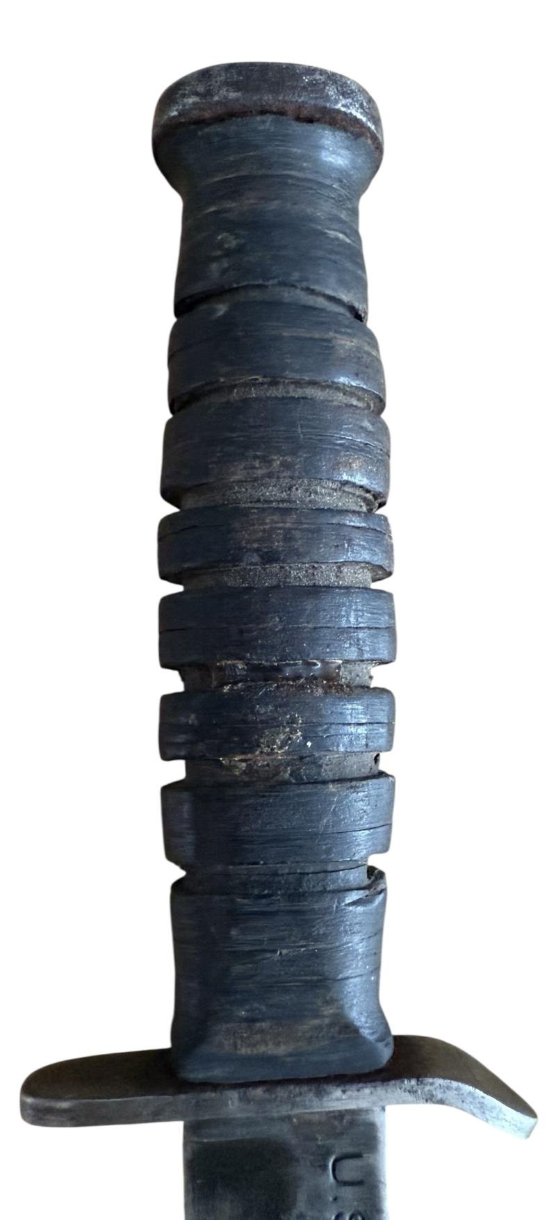 U.S. Second Model M3 'CASE' Trench Knife And M8 Scabbard - Nice Used Condition — image 9