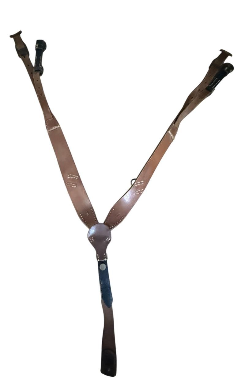 WH (HEER) Combat Y-straps - Mint Condition — image 2