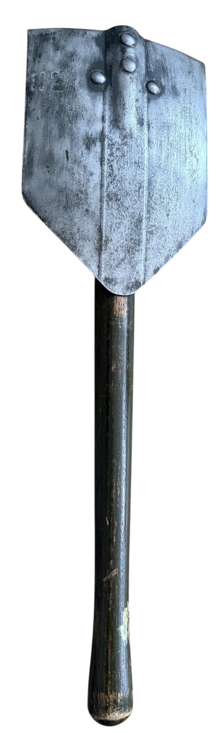 U.S. M1943 Intrenching Tool and Cover - Nice Used Condition — image 4