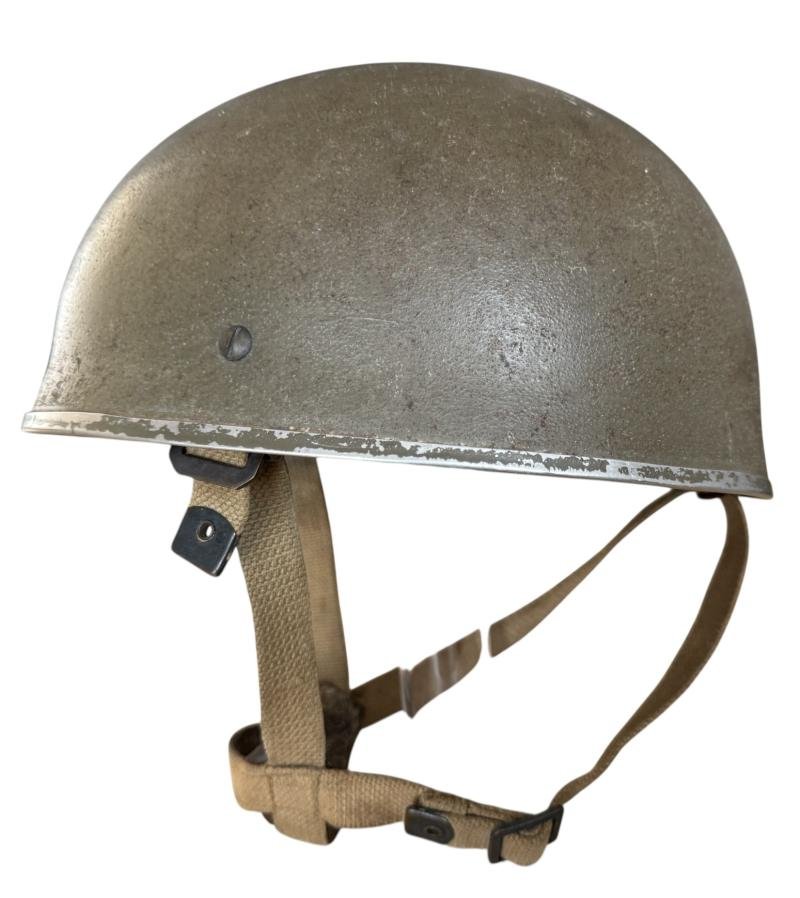 British (Airborne) MK3 Paratrooper/Airborne Combat Helmet 1944 Size 7 1/8 - Nice Used Condition — image 2