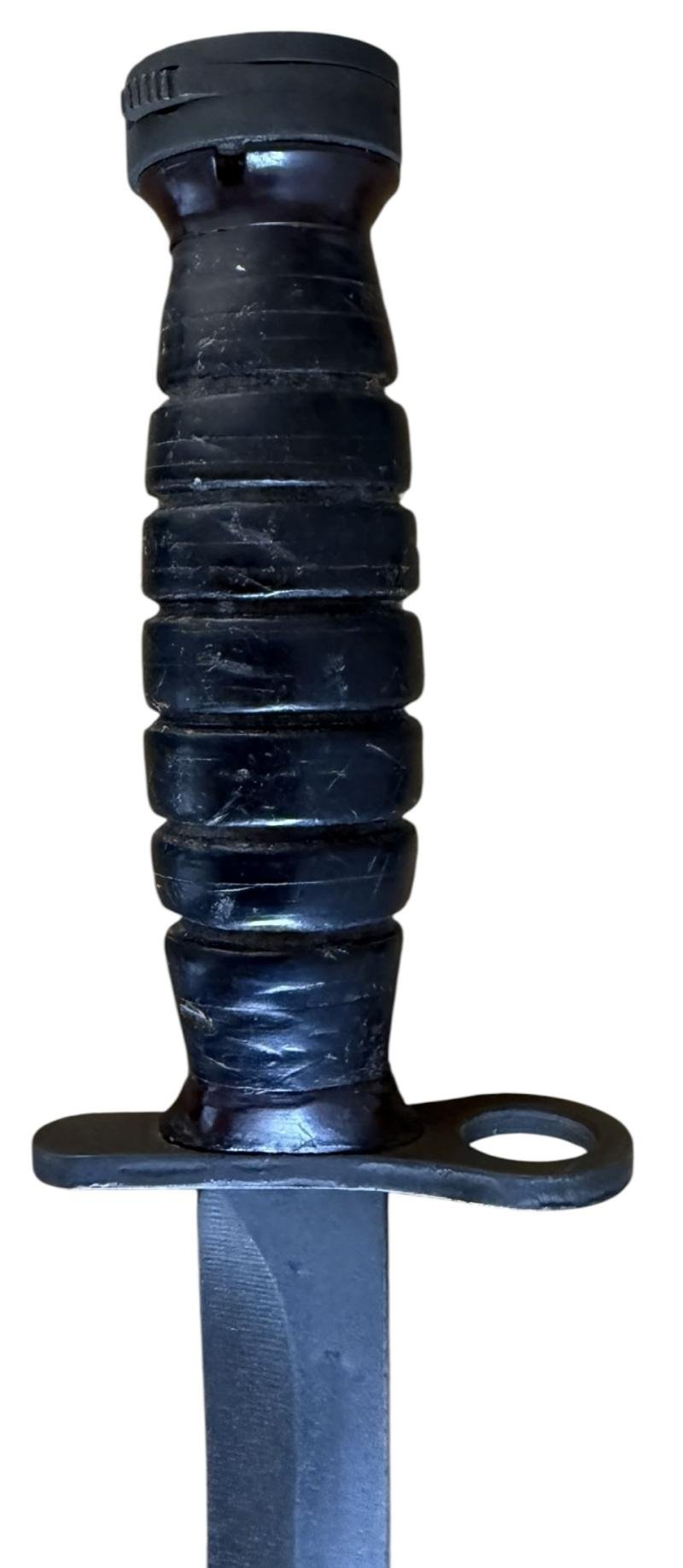 U.S. M4 Bayonet Makers Marked 'PAL' - Nice Used Condition — image 6