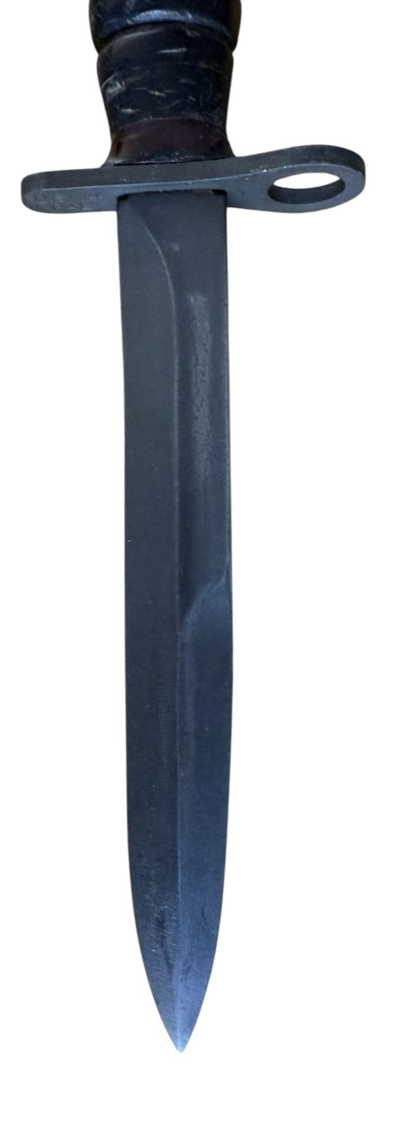 U.S. M4 Bayonet Makers Marked 'PAL' - Nice Used Condition — image 7