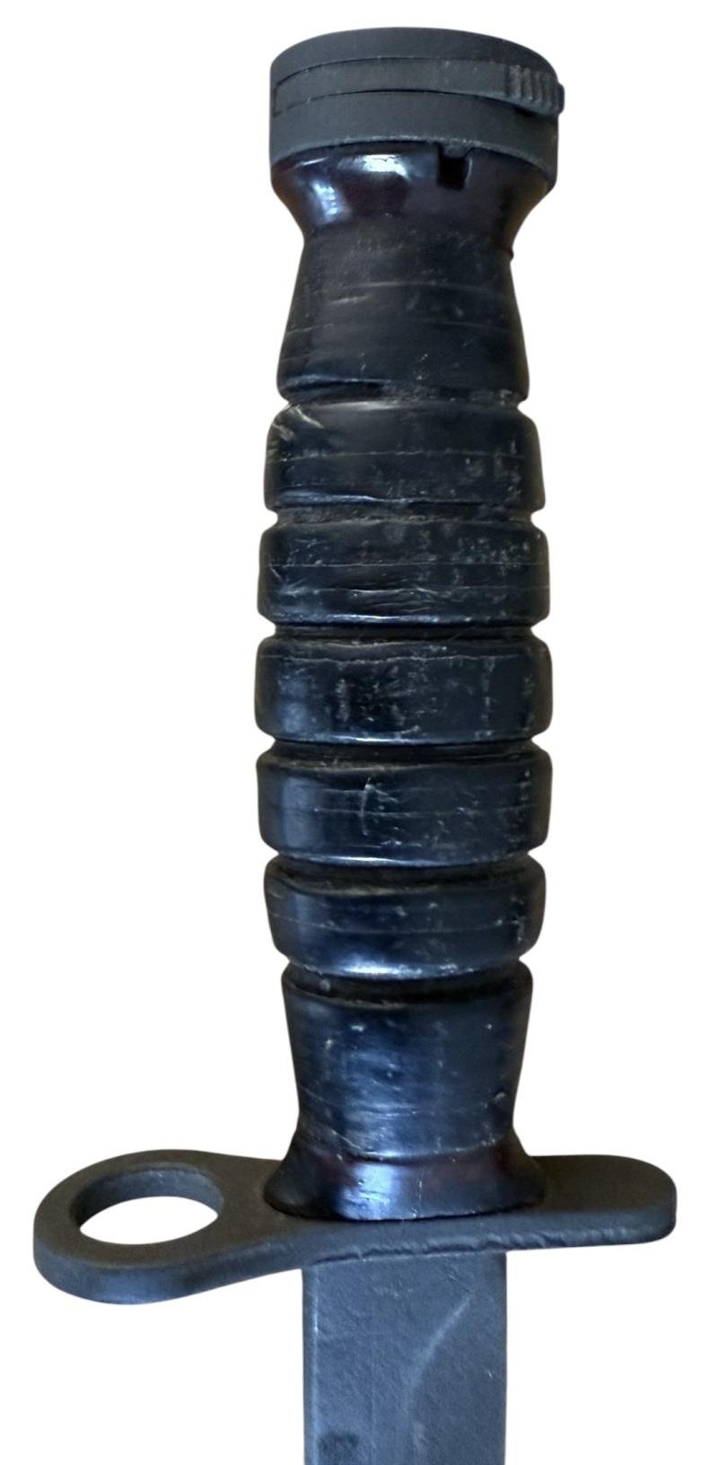 U.S. M4 Bayonet Makers Marked 'PAL' - Nice Used Condition — image 8