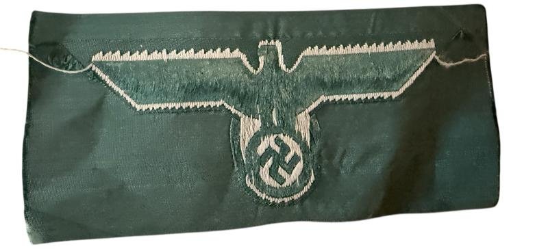 WH (Heer) M36 Type Breast Eagle - Unissued Condition — image 2