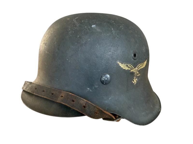 WH (Luftwaffe) Single Decal M42 Combat Helmet - Nice Used Condition — image 2