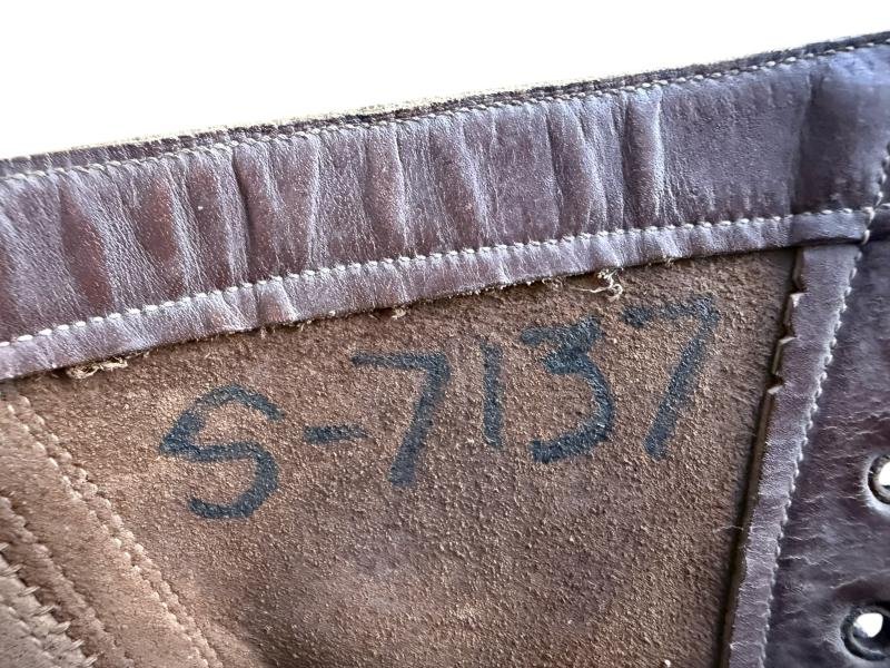 U.S. (Airborne) Paratrooper Jump Boots Named to Shea, Francis P. (508-SC)-82nd Airborne Divisie Nice Used Condition — image 10