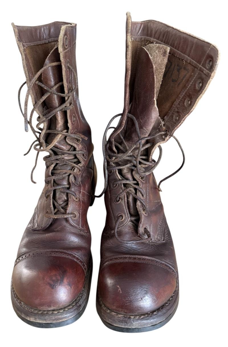 U.S. (Airborne) Paratrooper Jump Boots Named to Shea, Francis P. (508-SC)-82nd Airborne Divisie Nice Used Condition — image 2