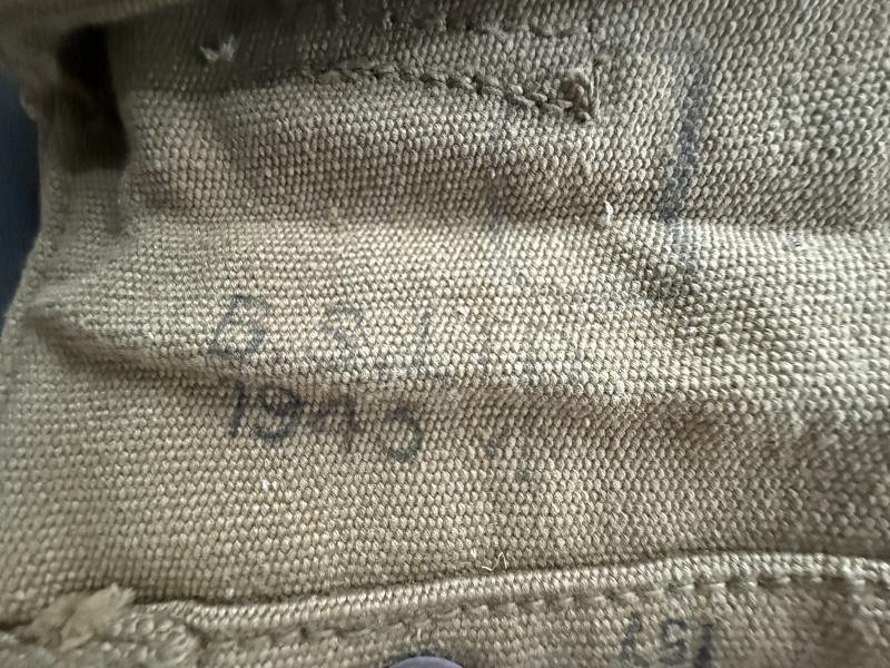 British 1937 Pattern Webbing Pistol Holster 1943 - Nice Used Condition — image 3