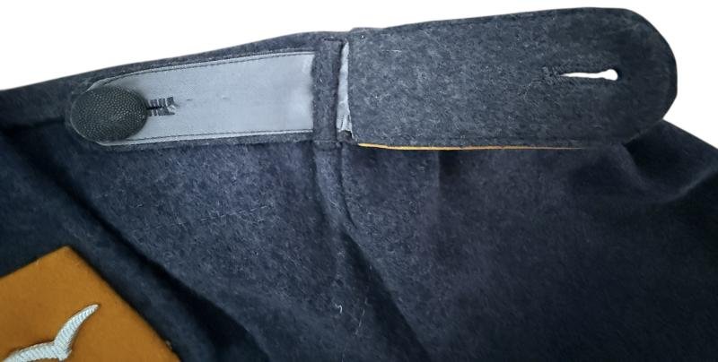 WH (Luftwaffe) Flight/Fallschirmjäger EM's Flight Blouse -Mint Condition — image 9