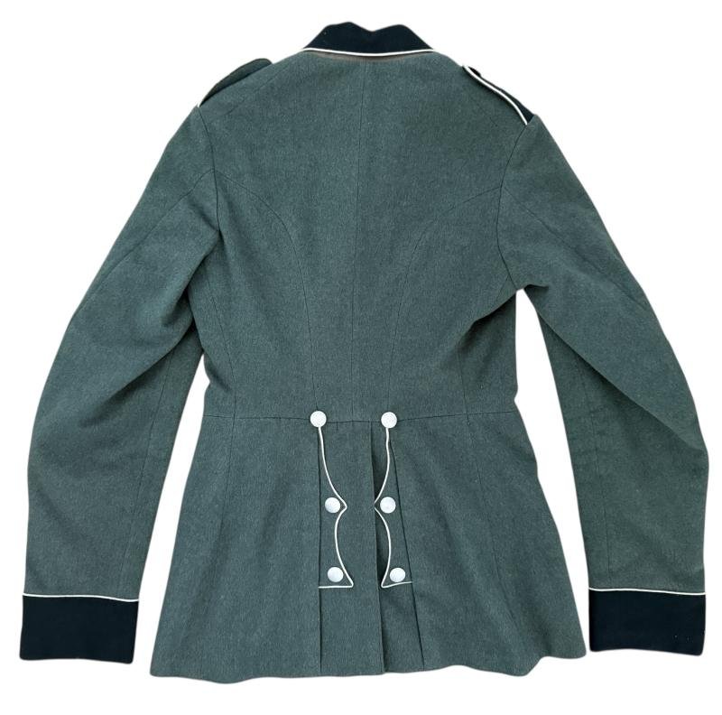 WH (Heer) 'Infanterie' Enlisted Men M35 Dress Tunic - Mint Condition — image 2