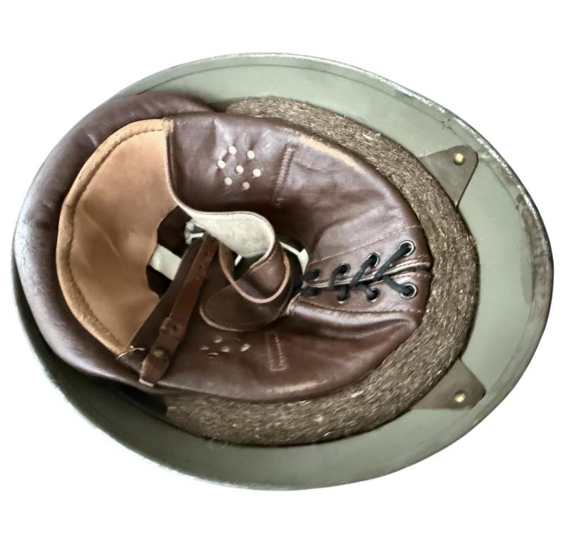 British Dispatch Riders i.e. Motorcyclist Helmet Size7 Dated 1942 -Unissued Condition — image 12
