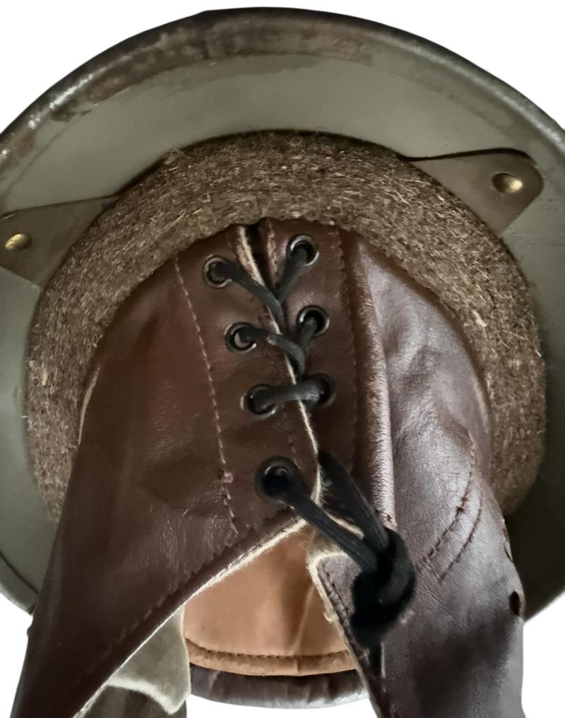 British Dispatch Riders i.e. Motorcyclist Helmet Size7 Dated 1942 -Unissued Condition — image 13