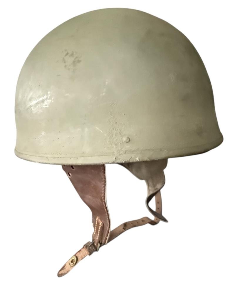 British Dispatch Riders i.e. Motorcyclist Helmet Size7 Dated 1942 -Unissued Condition — image 4