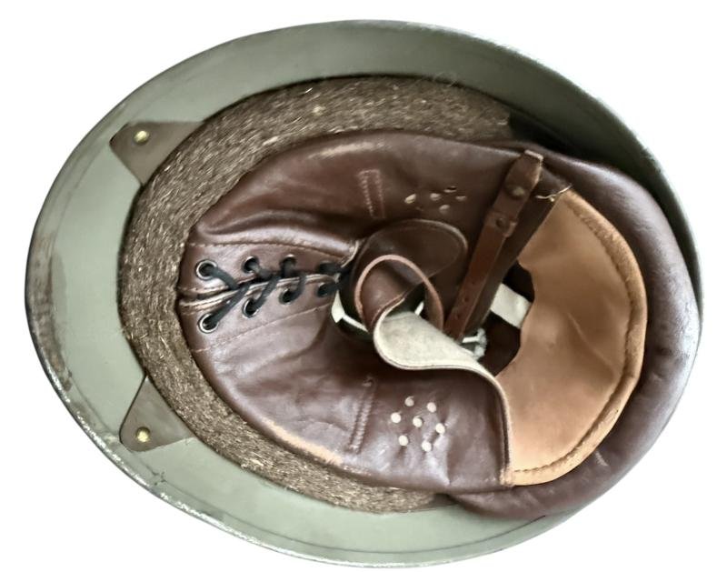 British Dispatch Riders i.e. Motorcyclist Helmet Size7 Dated 1942 -Unissued Condition — image 9