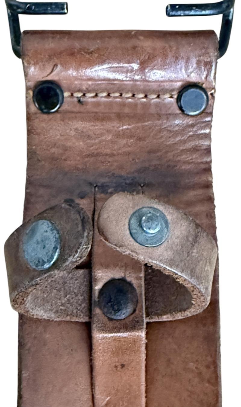 U.S. First Model M3 Trench Knife 'Camillus' 1943 With M6 Leather Scabbard - Nice Used Condition — image 11