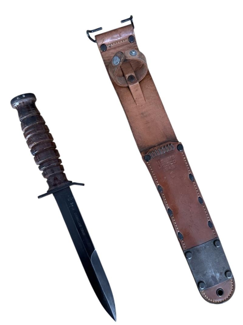 U.S. First Model M3 Trench Knife 'Camillus' 1943 With M6 Leather Scabbard - Nice Used Condition — image 14