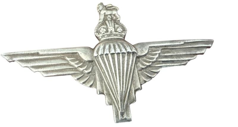 British (Airborne) Parachute Regiment Mounted Red Beret 1945 Kangol Wear Limited - Nice Used Condition — image 9