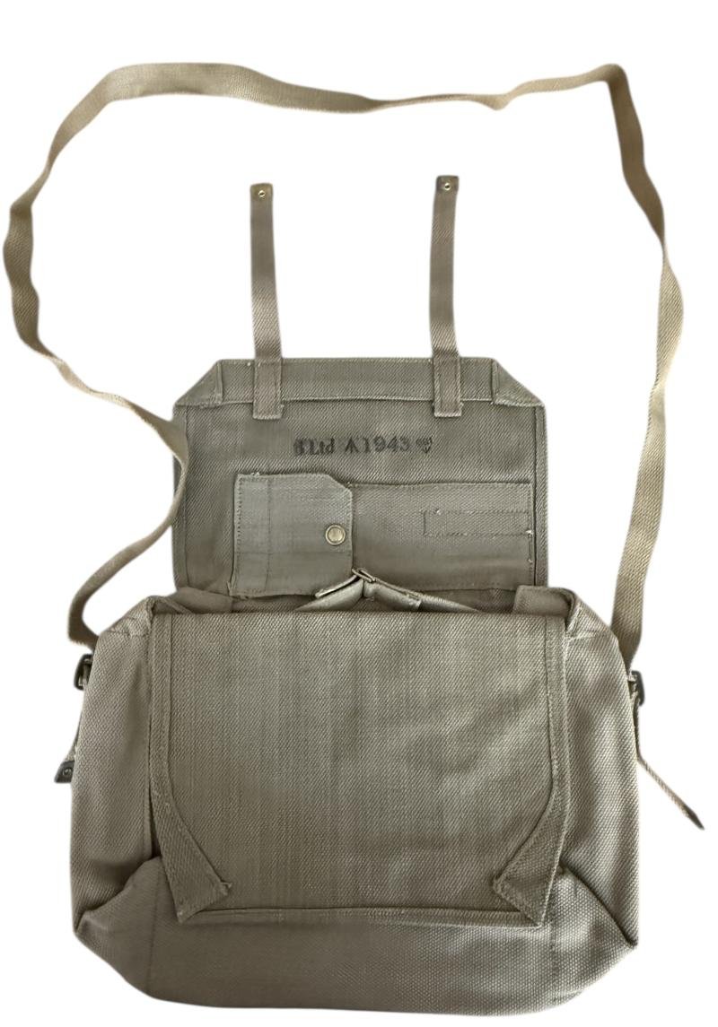 British (Airborne) 1937 Pattern Surgical Haversack 1943 - Unissued Condition — image 4