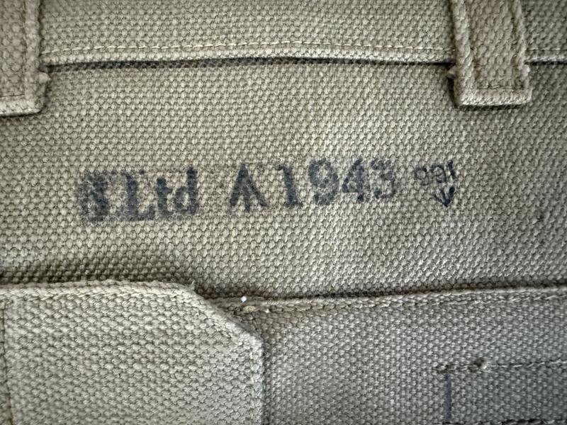 British (Airborne) 1937 Pattern Surgical Haversack 1943 - Unissued Condition — image 5