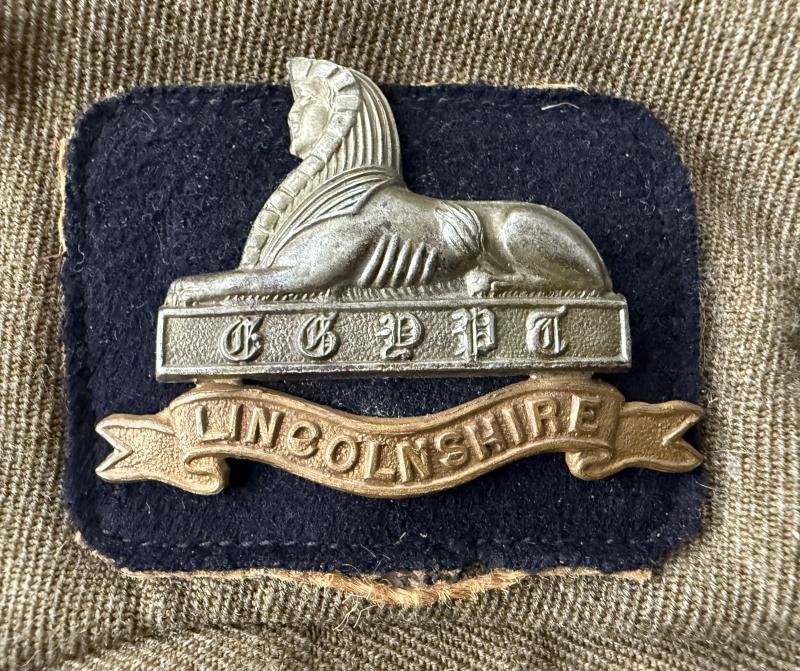 British Khaki Beret Lincolshire Regiment Badged With Black Backing - Nice Used Condition — image 2