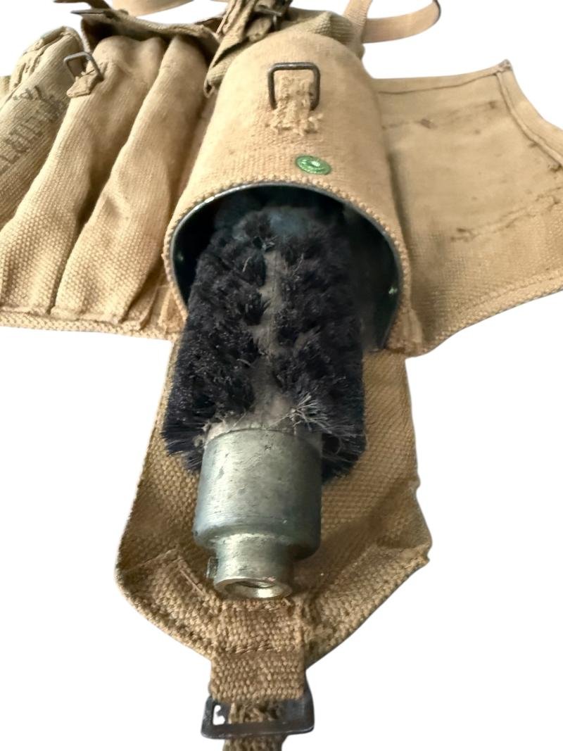 Canadian 2inch Mortar Cleaning Kit 1945 - Unissued Condition — image 3