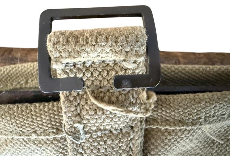 Canadian 1937 Pattern Entrenching Tool - Nice Used Condition — image 4