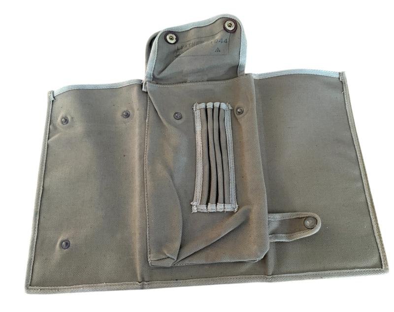 British (Airborne) Map Case 1944 - Mint Condition — image 7