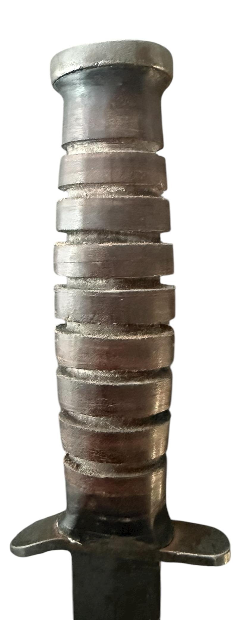 U.S. 3rd Model M3 Trench Knife and M8 Scabbard Rare Makers Mark 'PAL' - Nice Used Condition — image 6