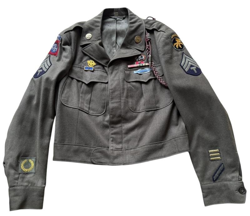U.S. (Airborne) 507th (PIR) 82nd Airborne Grouping Normandy & Varsity- Nice Used Condition — image 2