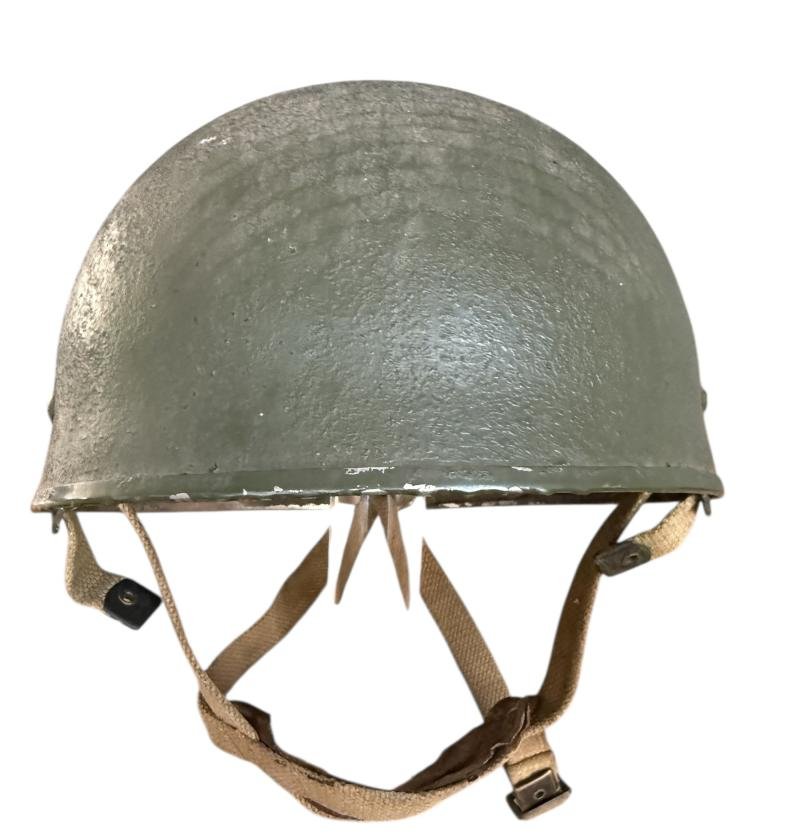 British (Airborne) MK3 Paratrooper/Airborne Combat Helmet 1944 Size 7 3/4 - Nice Used Condition — image 4