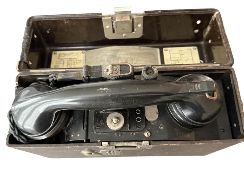 German FF33 Bakelite Field Telephone 1940 - Nice Used Condition — image 2