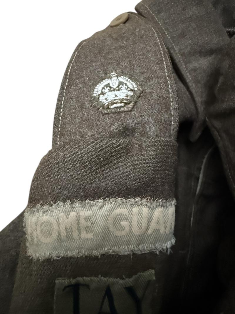 British Home Guard Battle Dress Original Mounted Tayside - Nice Used Condition — image 10