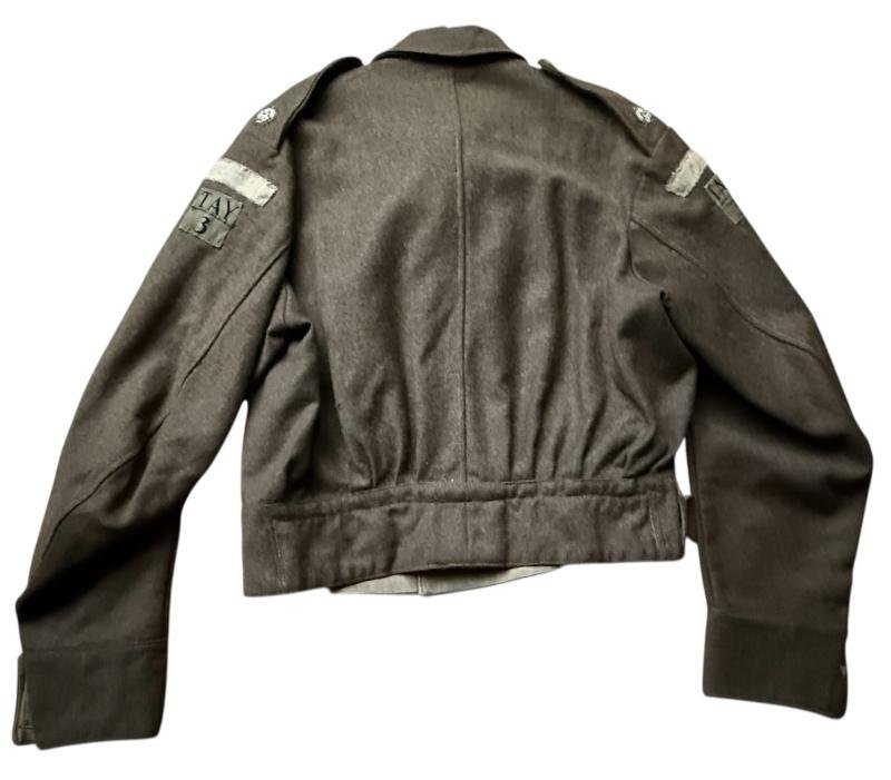 British Home Guard Battle Dress Original Mounted Tayside - Nice Used Condition — image 3