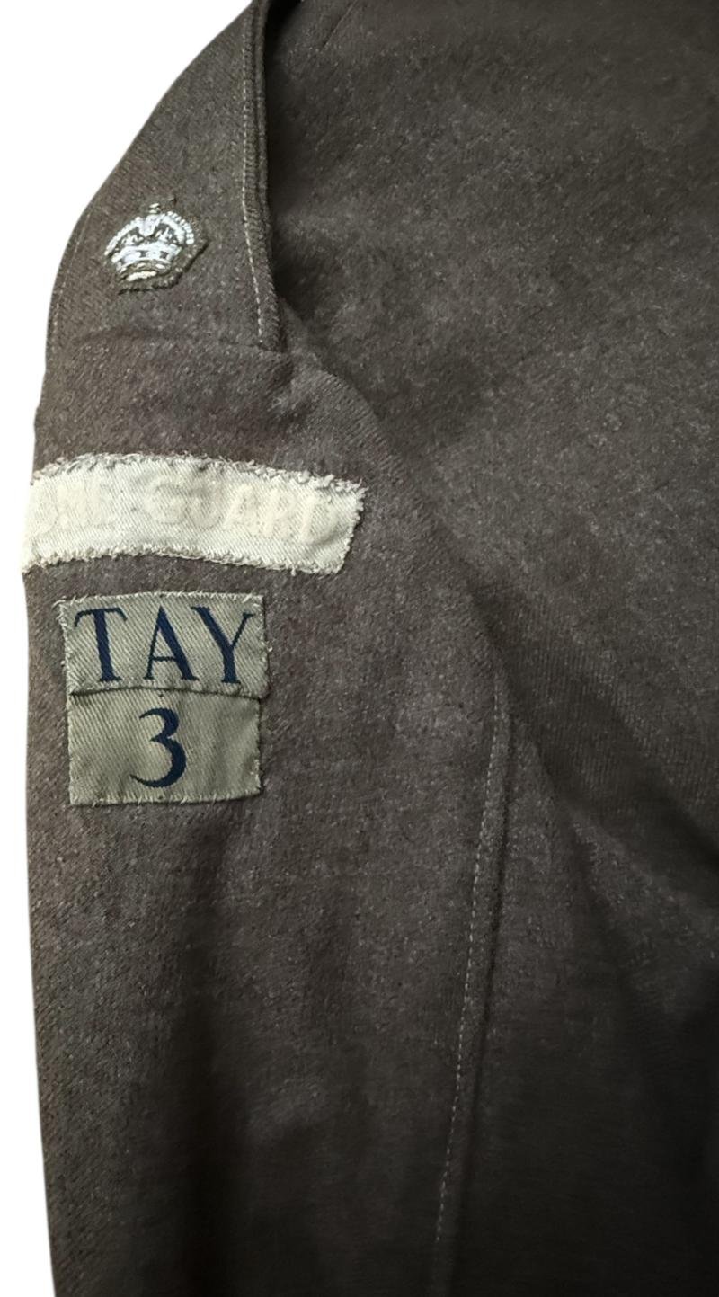 British Home Guard Battle Dress Original Mounted Tayside - Nice Used Condition — image 7
