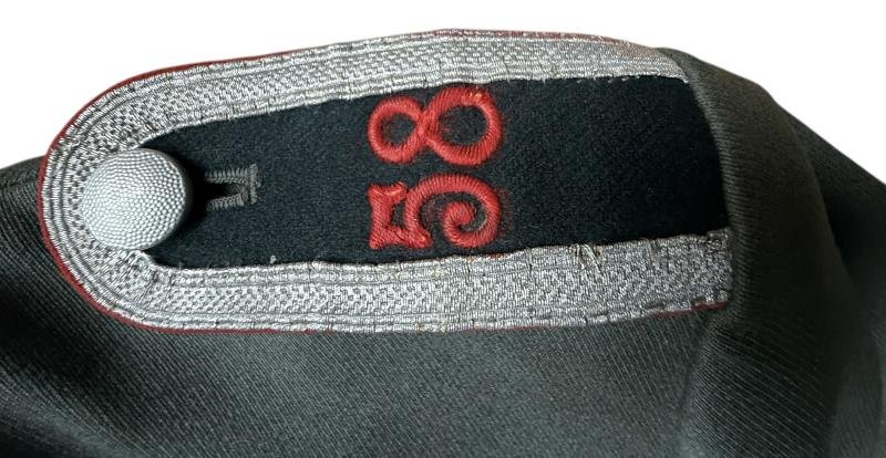 WH (Heer) Artillery M35 Dress Tunic (Wehrmacht Parade-Waffenrock) - Mint Condition — image 4