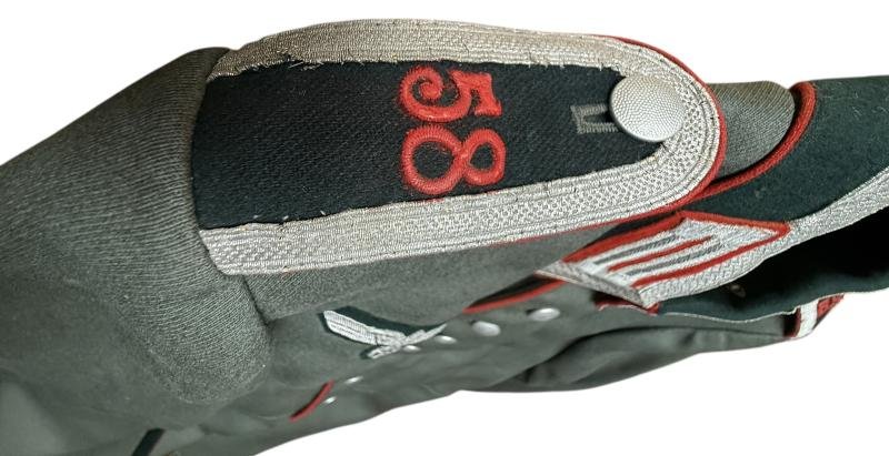 WH (Heer) Artillery M35 Dress Tunic (Wehrmacht Parade-Waffenrock) - Mint Condition — image 5