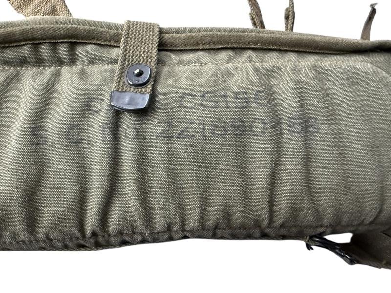 U.S. (Airborne) BC611 'Handie Talkie' With Paratrooper Signal Corps Homing Modification, Antenna and Carrying Case - Mint Condition — image 16