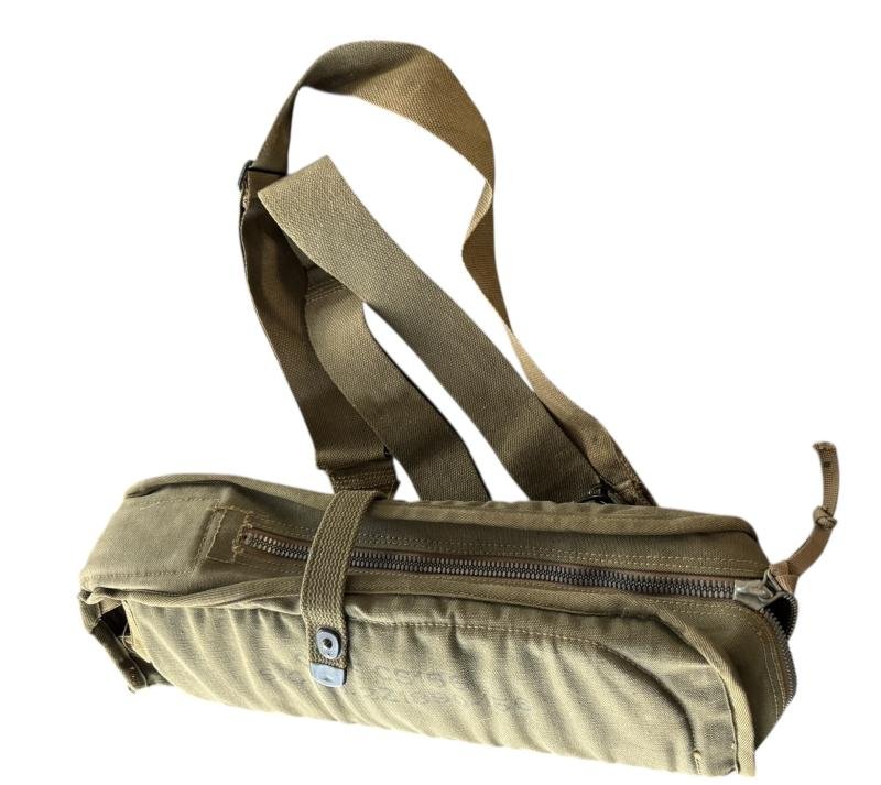 U.S. (Airborne) BC611 'Handie Talkie' With Paratrooper Signal Corps Homing Modification, Antenna and Carrying Case - Mint Condition — image 19