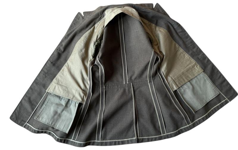 U.S. Class A Service Dress Wool Coat Serge 42R - Unissued Condition — image 4